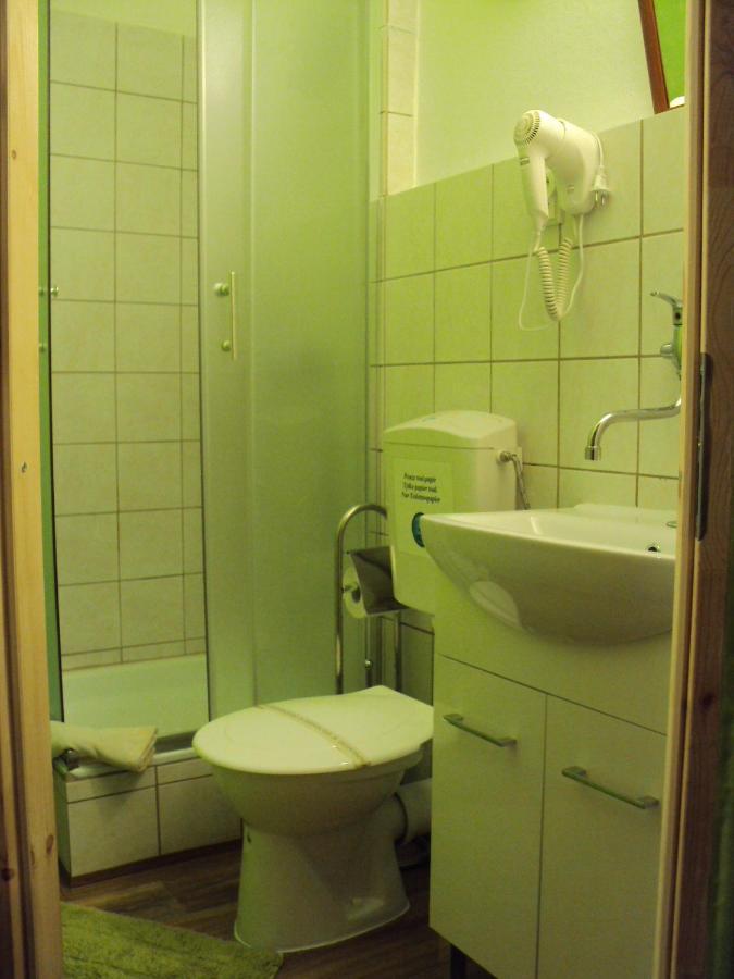 Hotel Zatisi 扬斯凯拉兹涅 外观 照片
